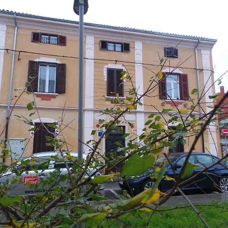 In Pula/istrien 10901